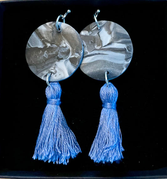 Vietto tupsukorvakorut