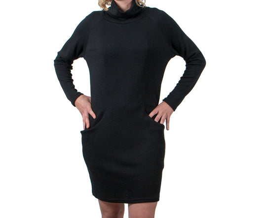 Vietto merinovillainen poolomekko musta