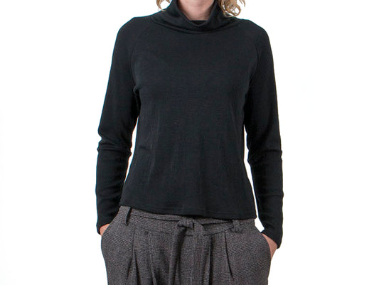 Vietto merinovillainen poolopaita musta